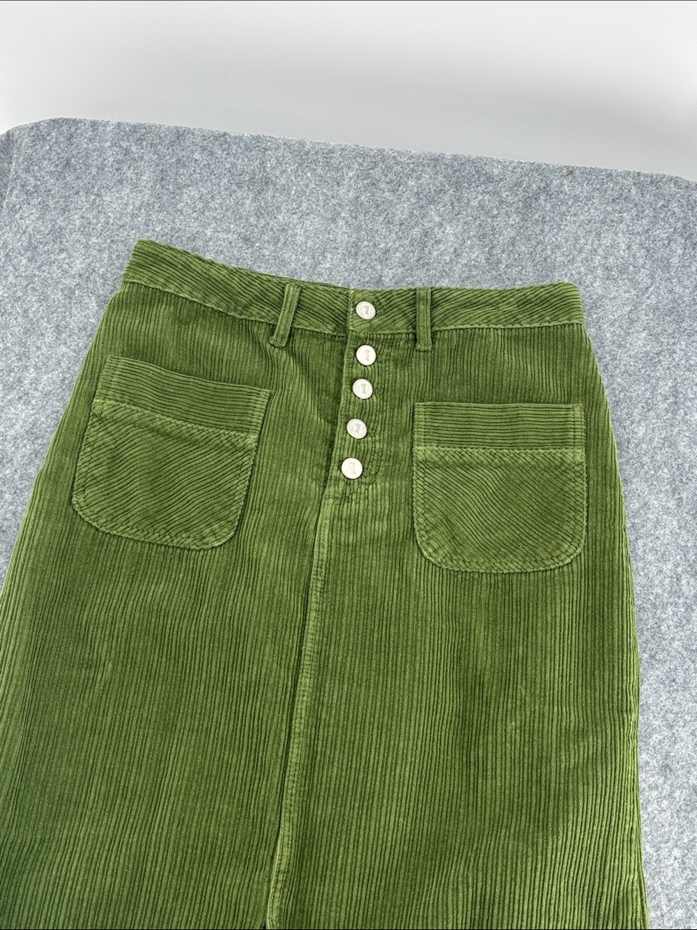 Anthropology Pilcro & the Letterpress Corduroy Button-Front chore pockets skirt - Picture 4 of 11